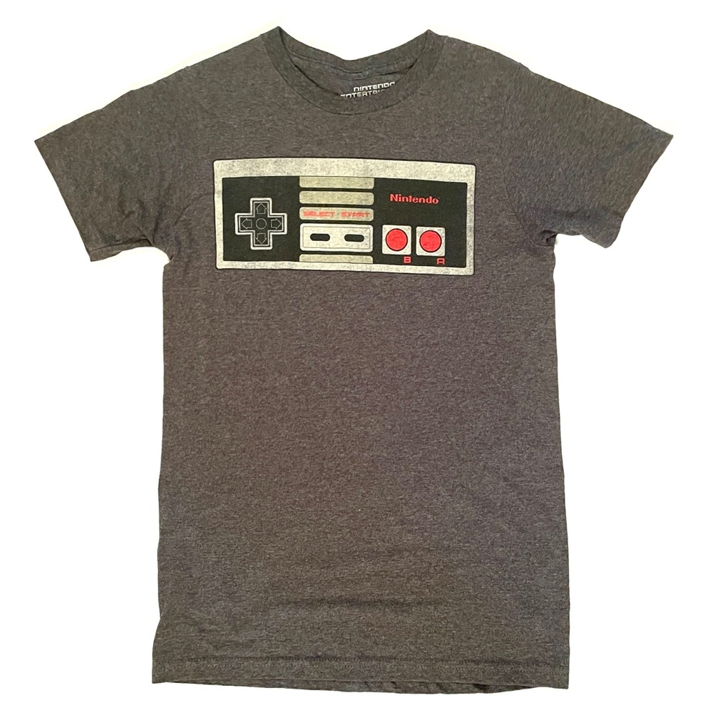 Nintendo NES video game controller T-shirt tee